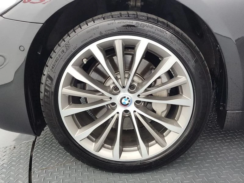 BMW 540 540i xDrive Luxury Plus| 340к.с.| ВКЛ.ТЕХНОТЕСТ, снимка 5 - Автомобили и джипове - 55573577