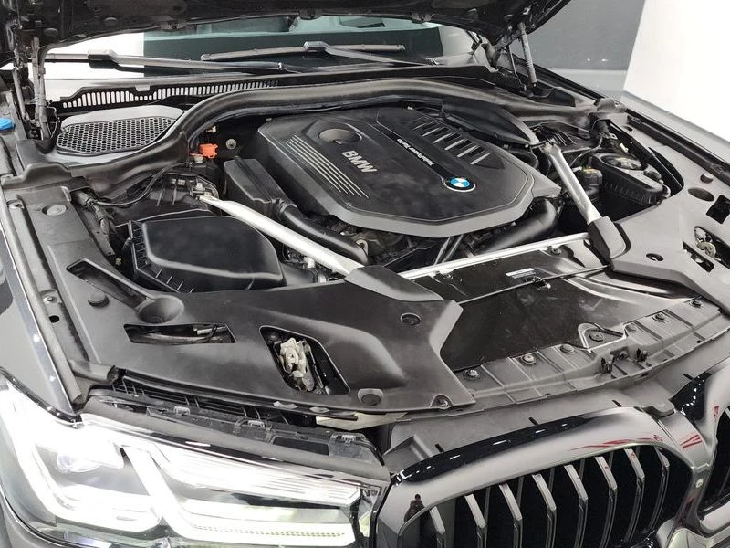 BMW 540 540i xDrive Luxury Plus| 340к.с.| ВКЛ.ТЕХНОТЕСТ, снимка 6 - Автомобили и джипове - 55573577