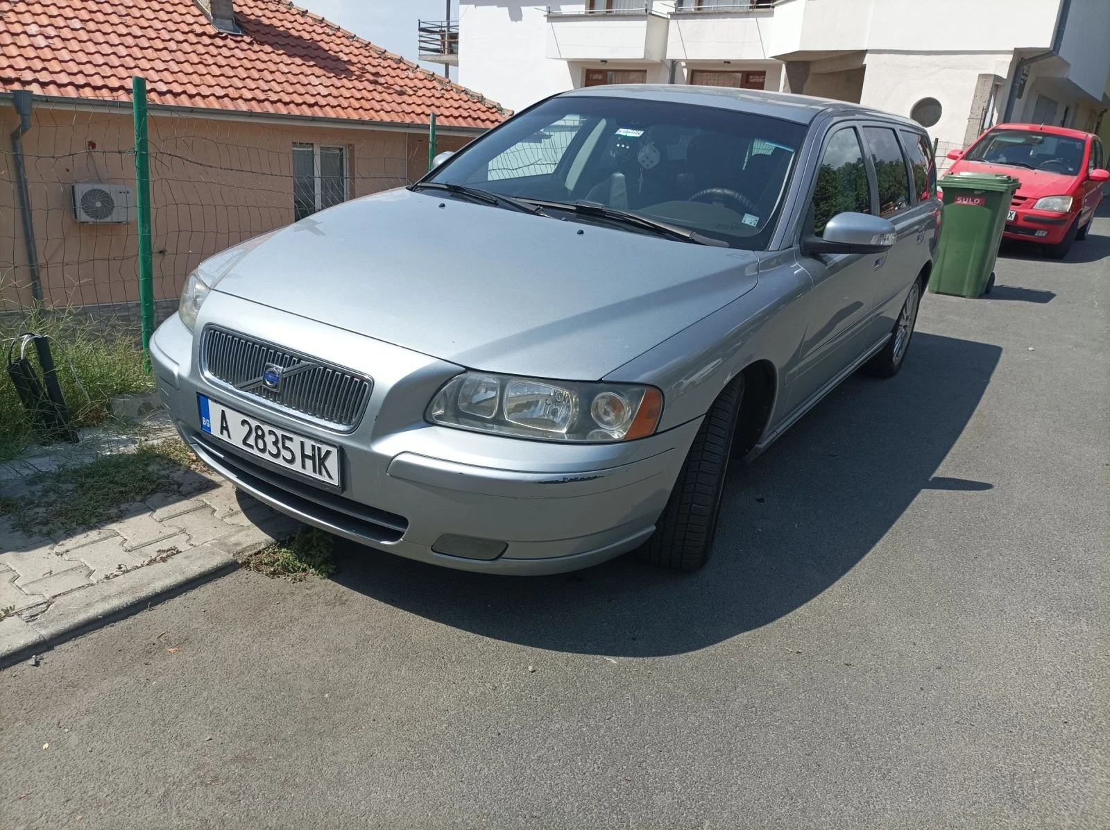 Volvo V70 2.4 D5 - изображение 2