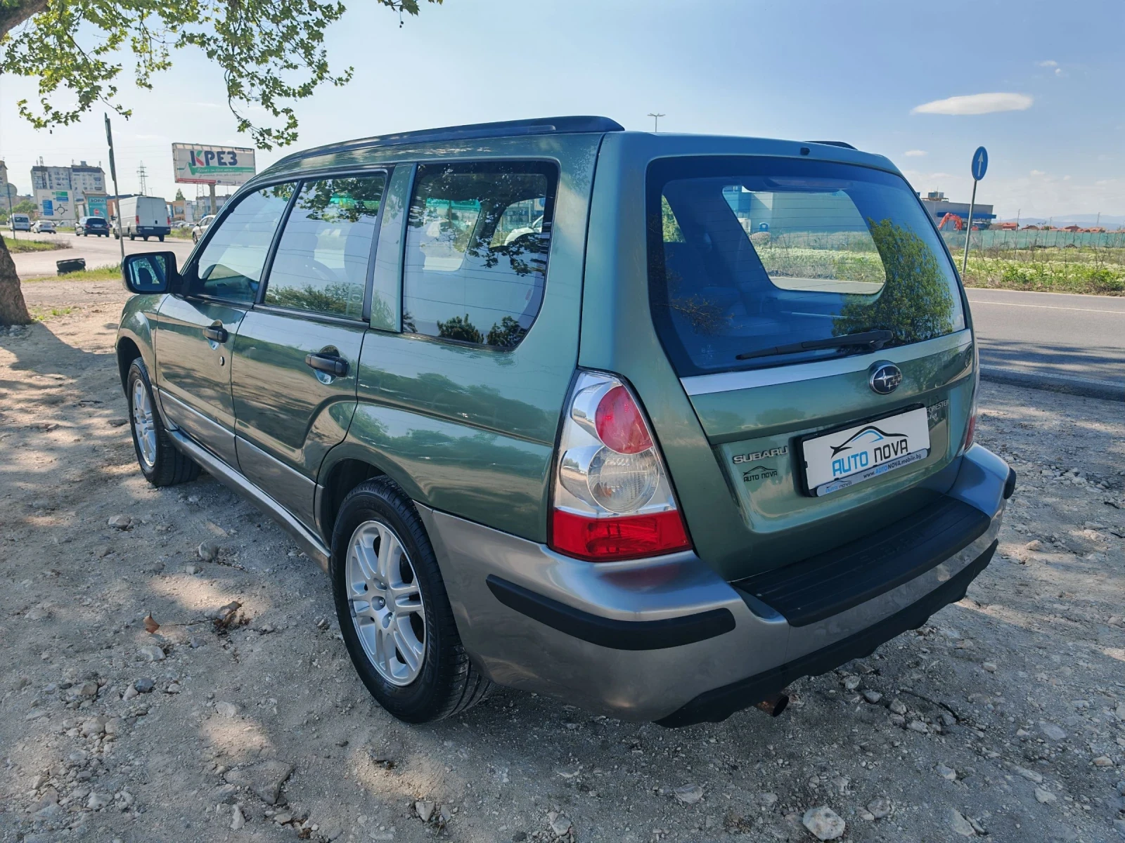 Subaru Forester 2.0 БЕНЗИН 158 К.С. ГАЗ!4Х4! БЕЗ РЪЖДА - изображение 5