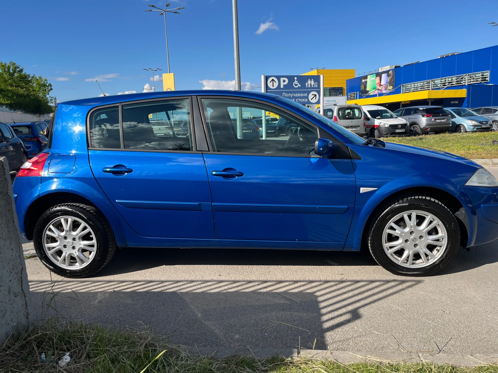 Renault Megane 1.6 Газов инжекцион - изображение 2