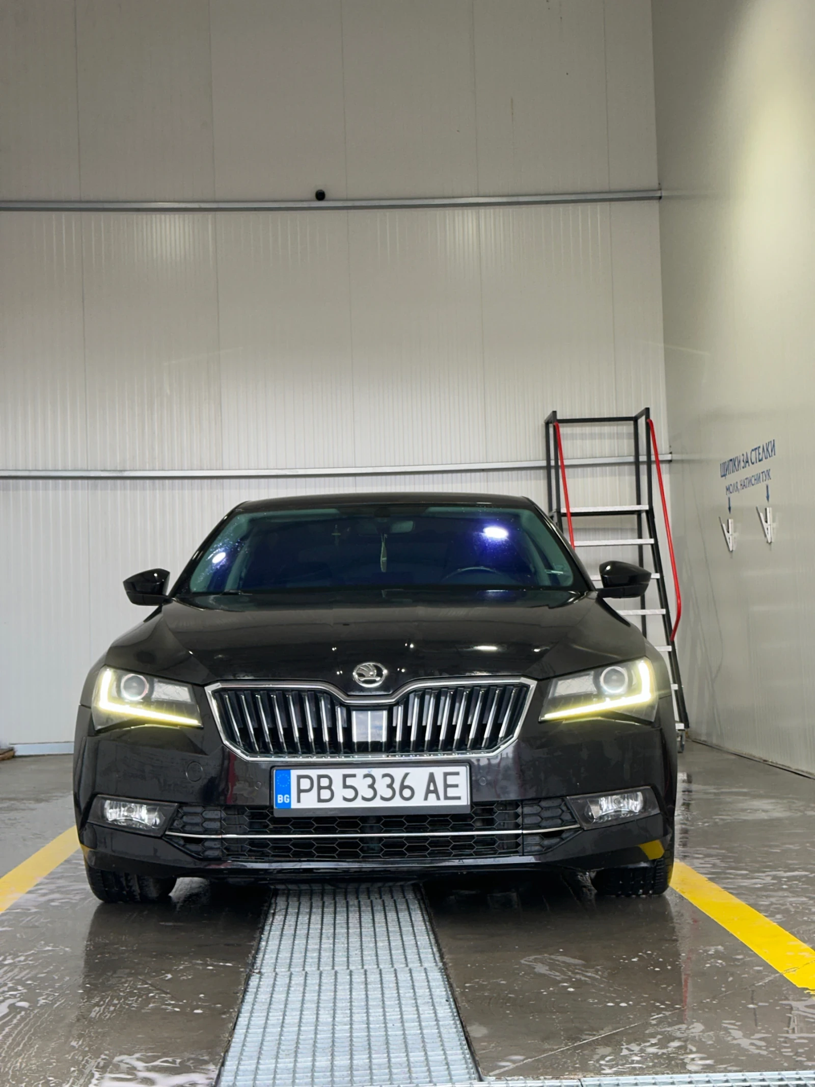 Skoda Superb  - изображение 3