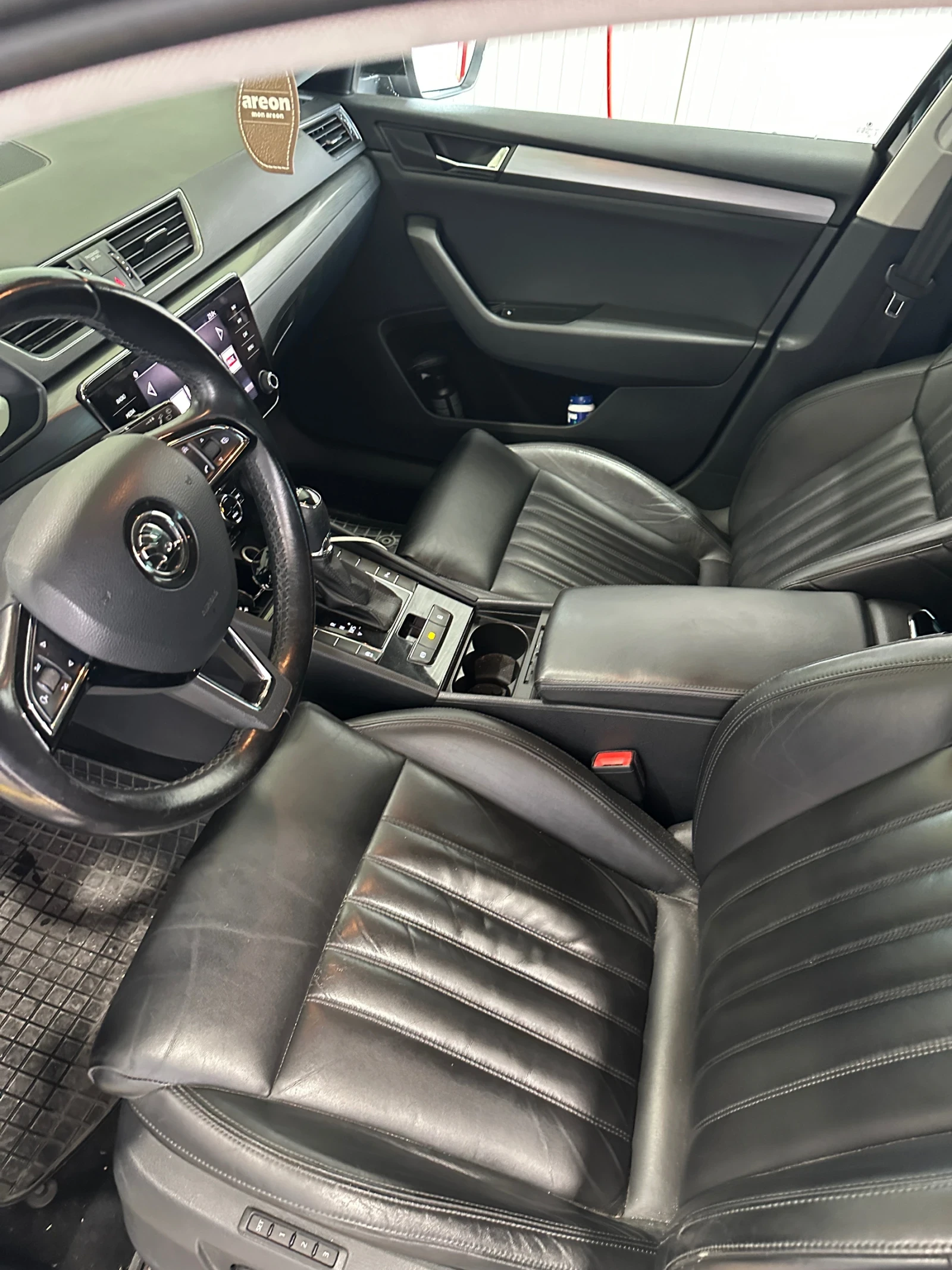 Skoda Superb  - изображение 10