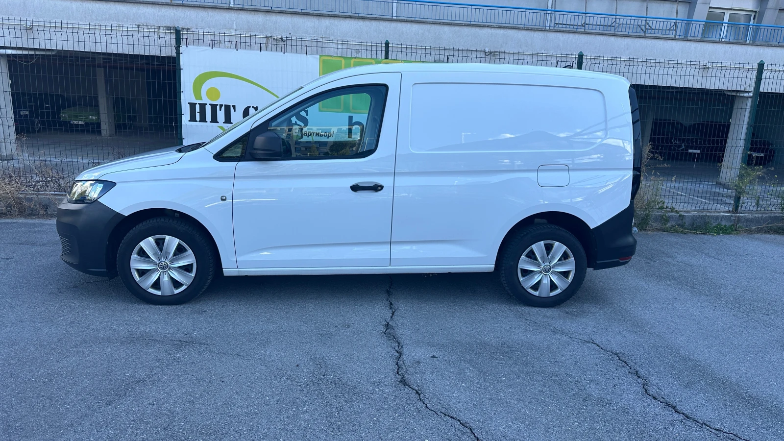 VW Caddy VAN 2.0 TDI - изображение 4