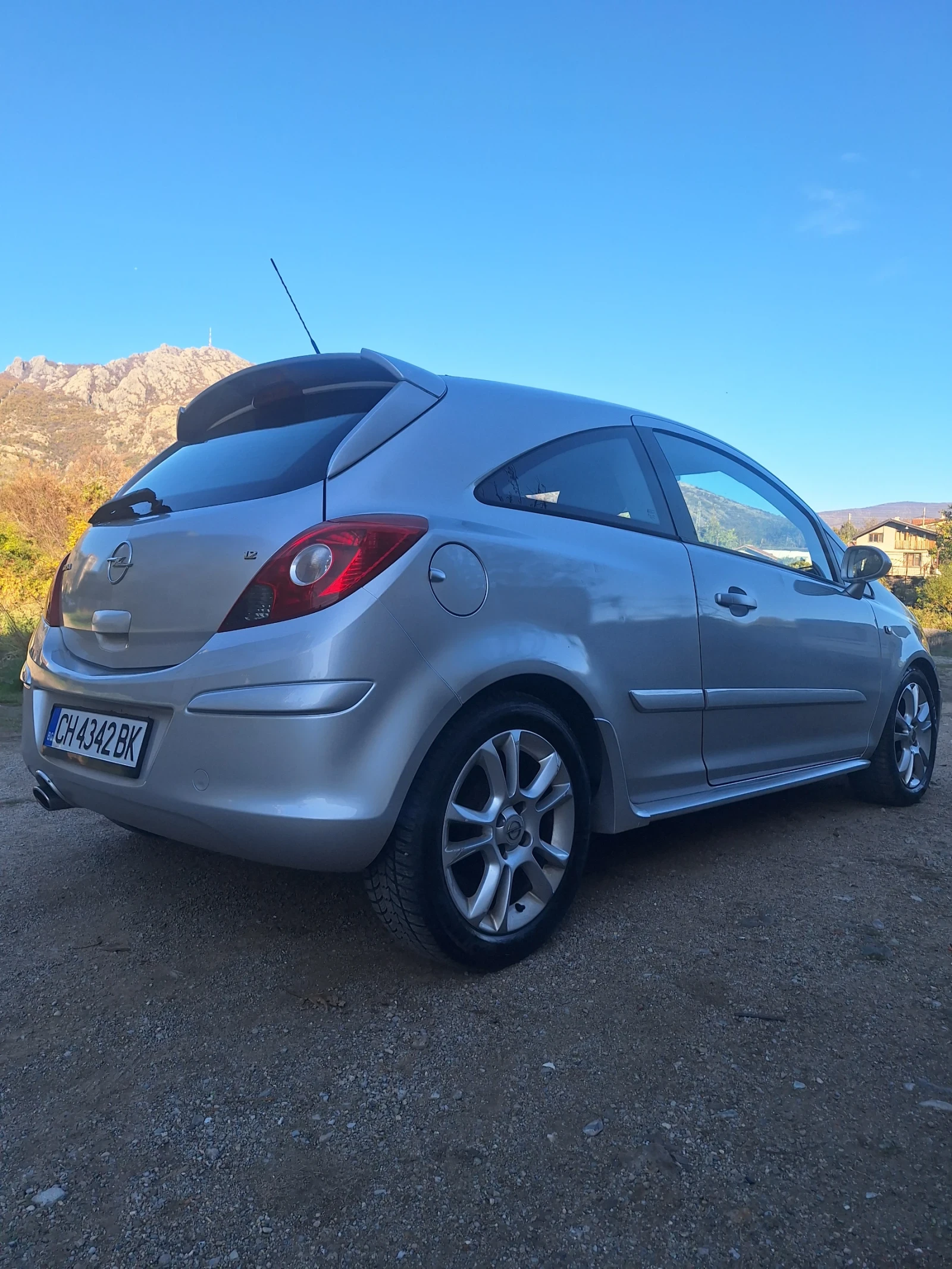 Opel Corsa | Mobile.bg   7