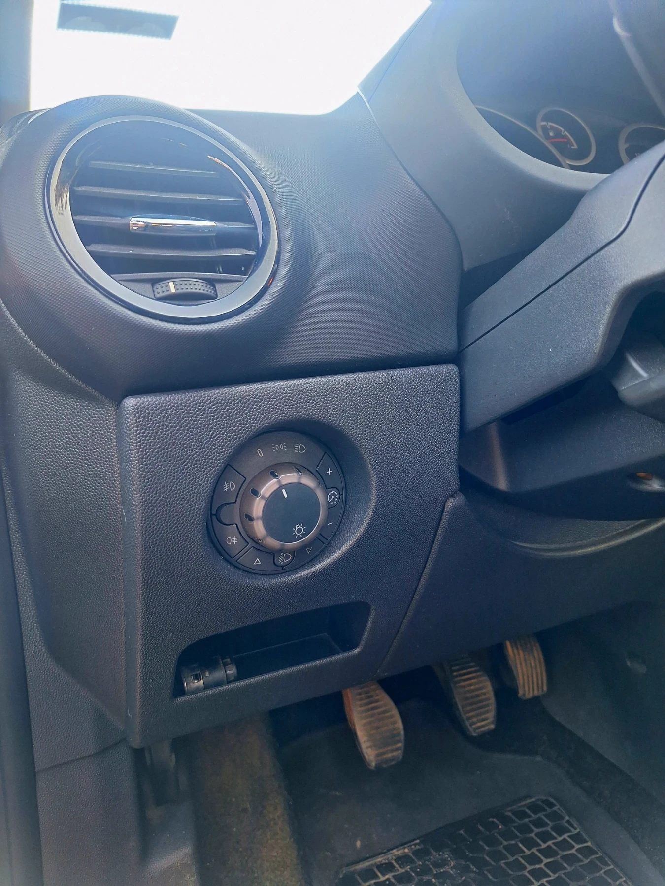 Opel Corsa | Mobile.bg   13