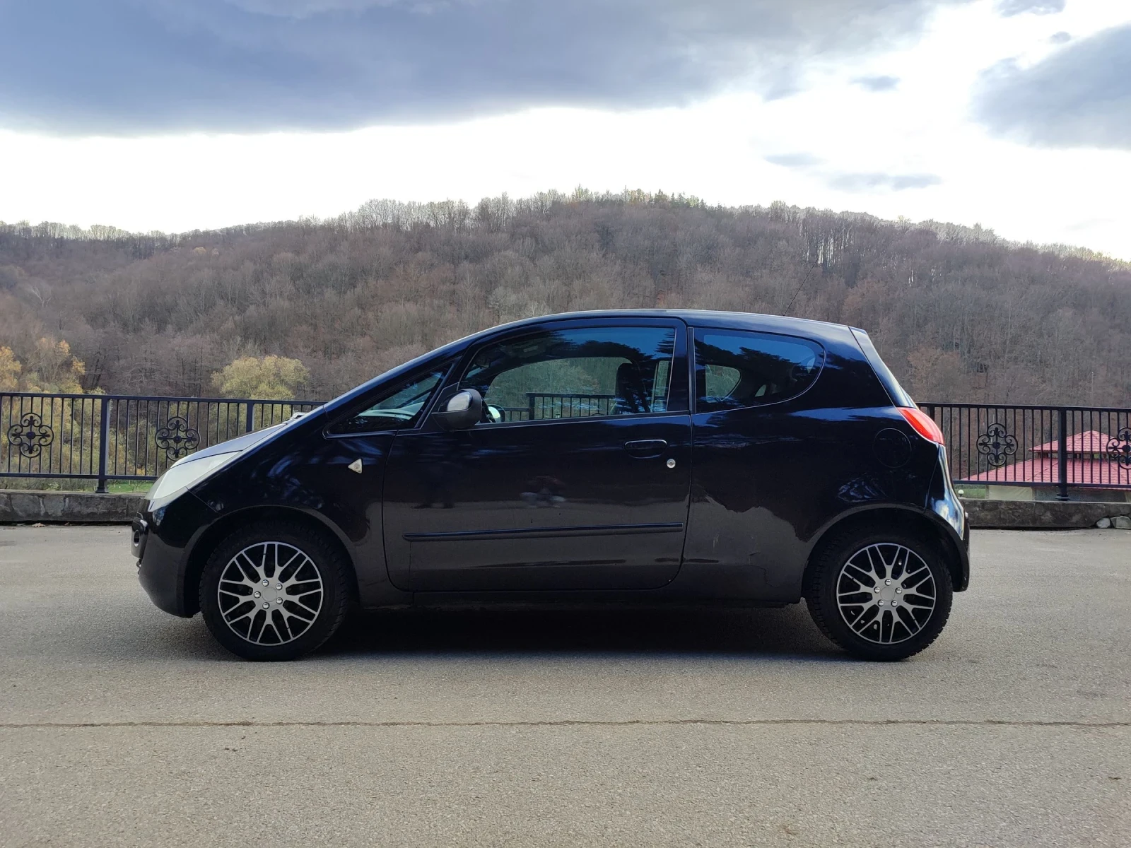 Mitsubishi Colt  - изображение 2