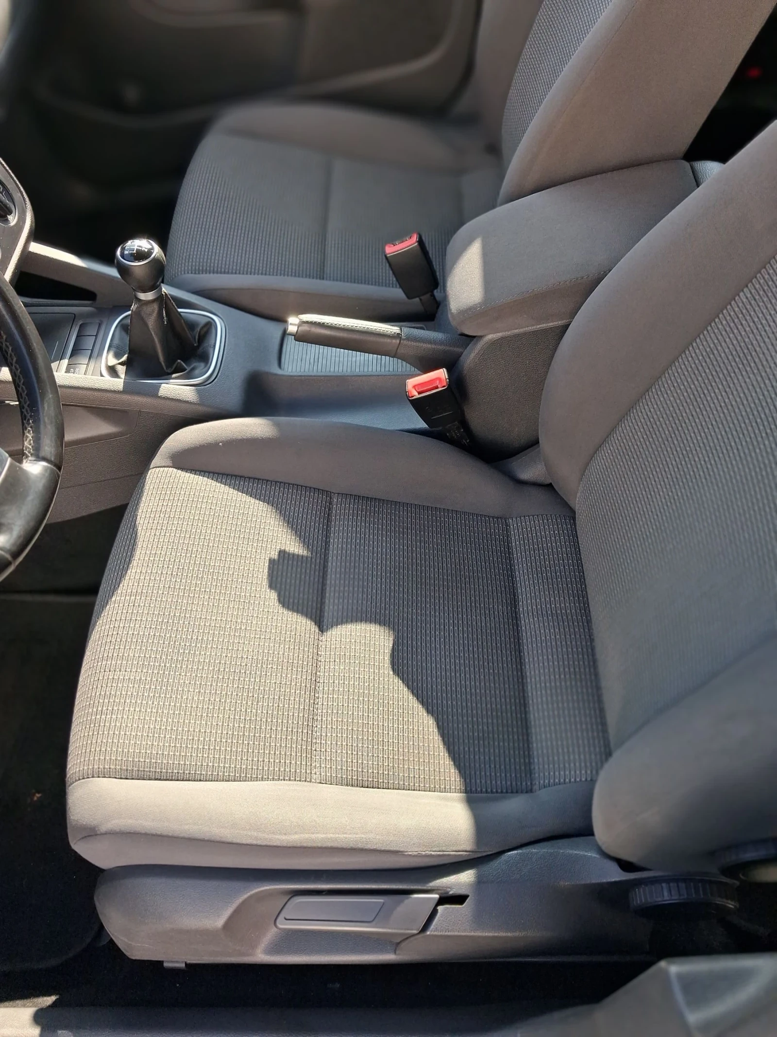 VW Golf  - изображение 8