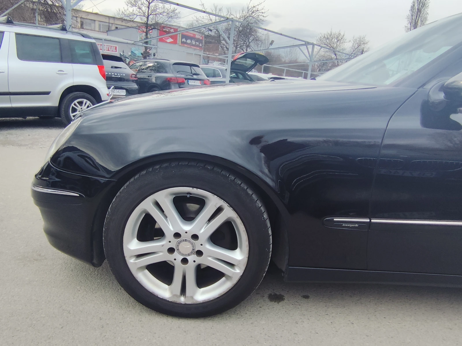 Mercedes-Benz E 280 3.0CDi* АВТОМАТИК* КОЖА* KLIMATRONIK* , снимка 15 - Автомобили и джипове - 53932563