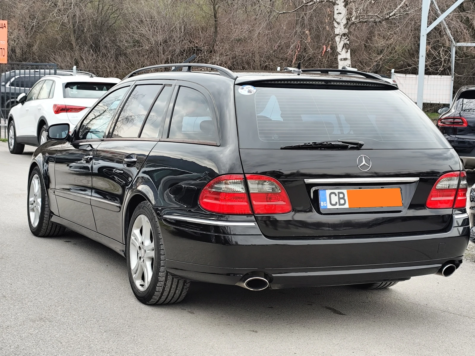 Mercedes-Benz E 280 3.0CDi* АВТОМАТИК* КОЖА* KLIMATRONIK* , снимка 6 - Автомобили и джипове - 53932563