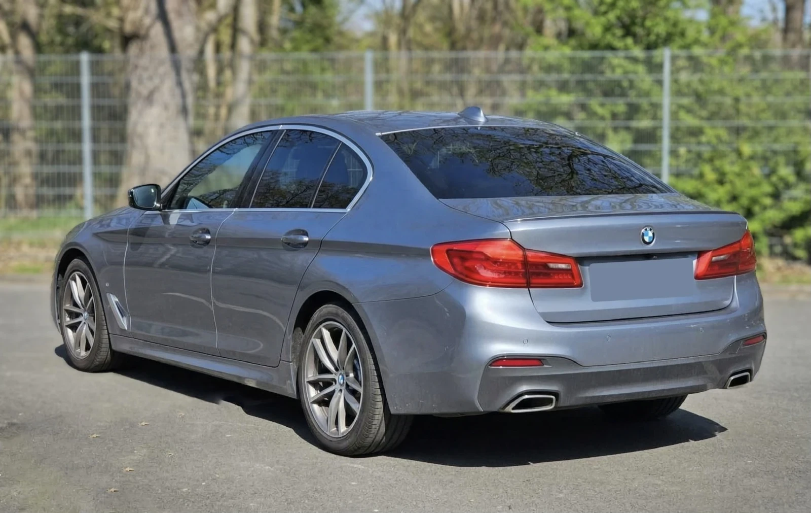 BMW 530E I Performace G30, снимка 4 - Автомобили и джипове - 54063382