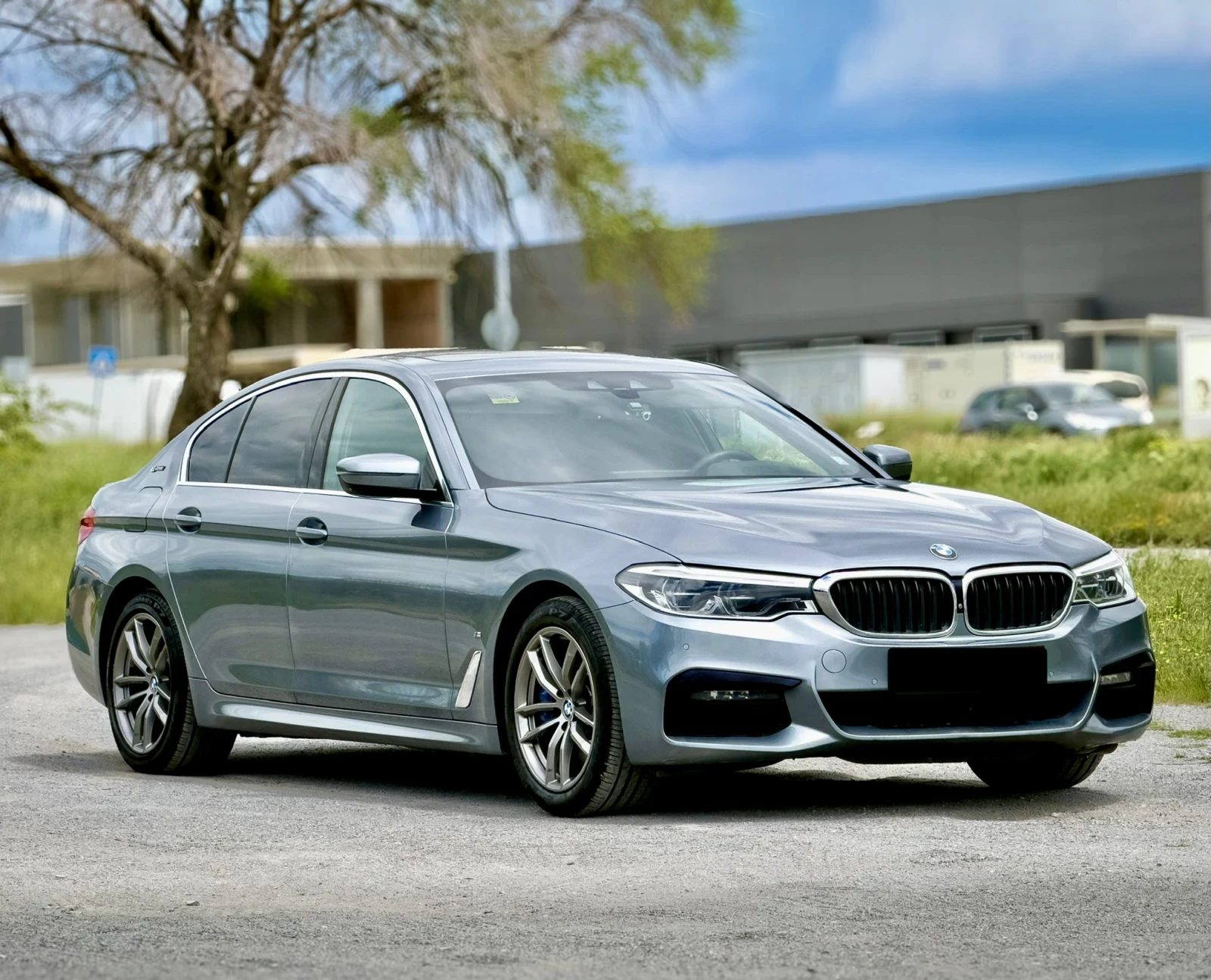 BMW 530E I Performace G30, снимка 3 - Автомобили и джипове - 54063382