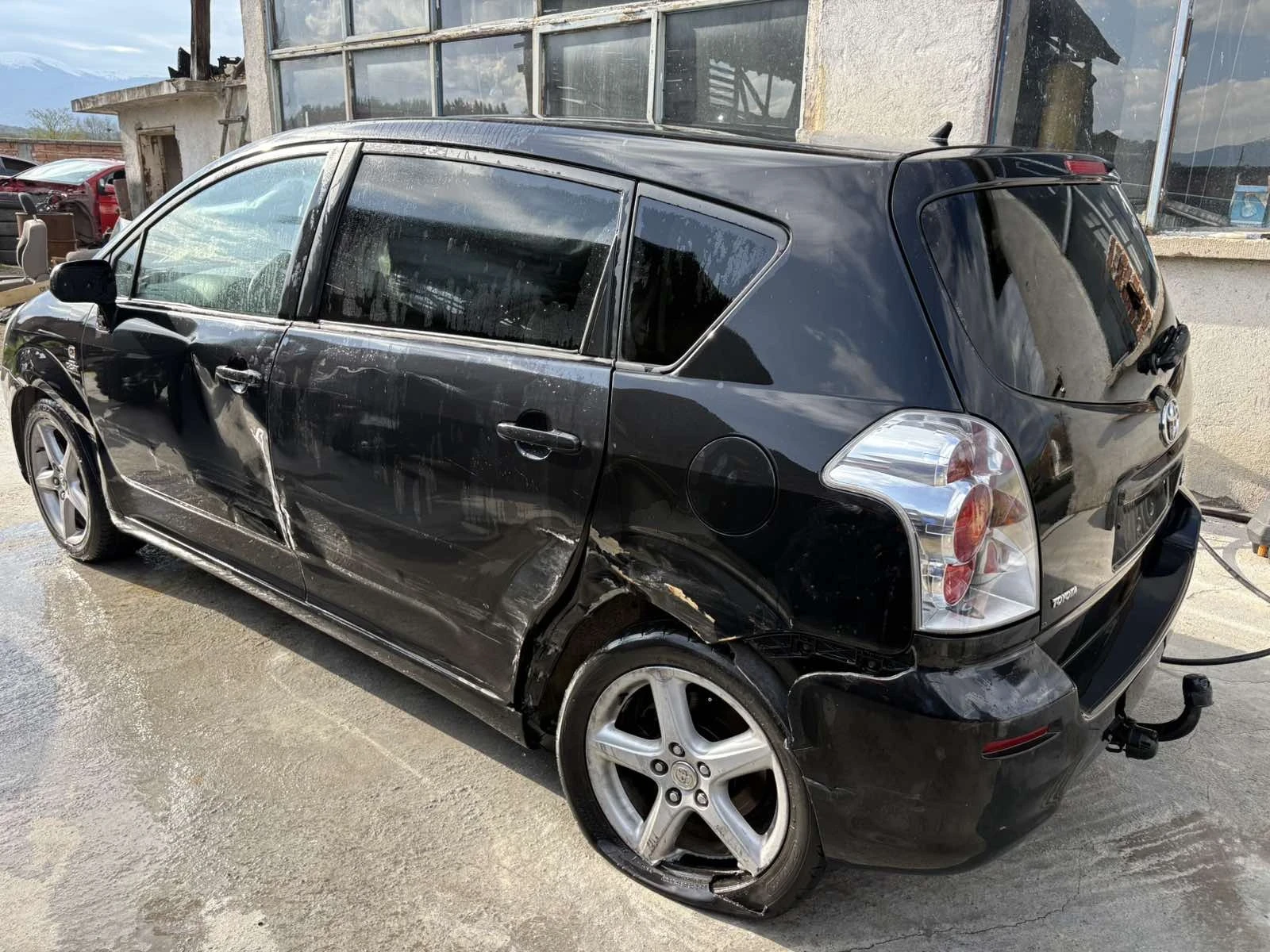 Toyota Corolla verso 2.2Dcat 7������ | Mobile.bg � ����������� 4