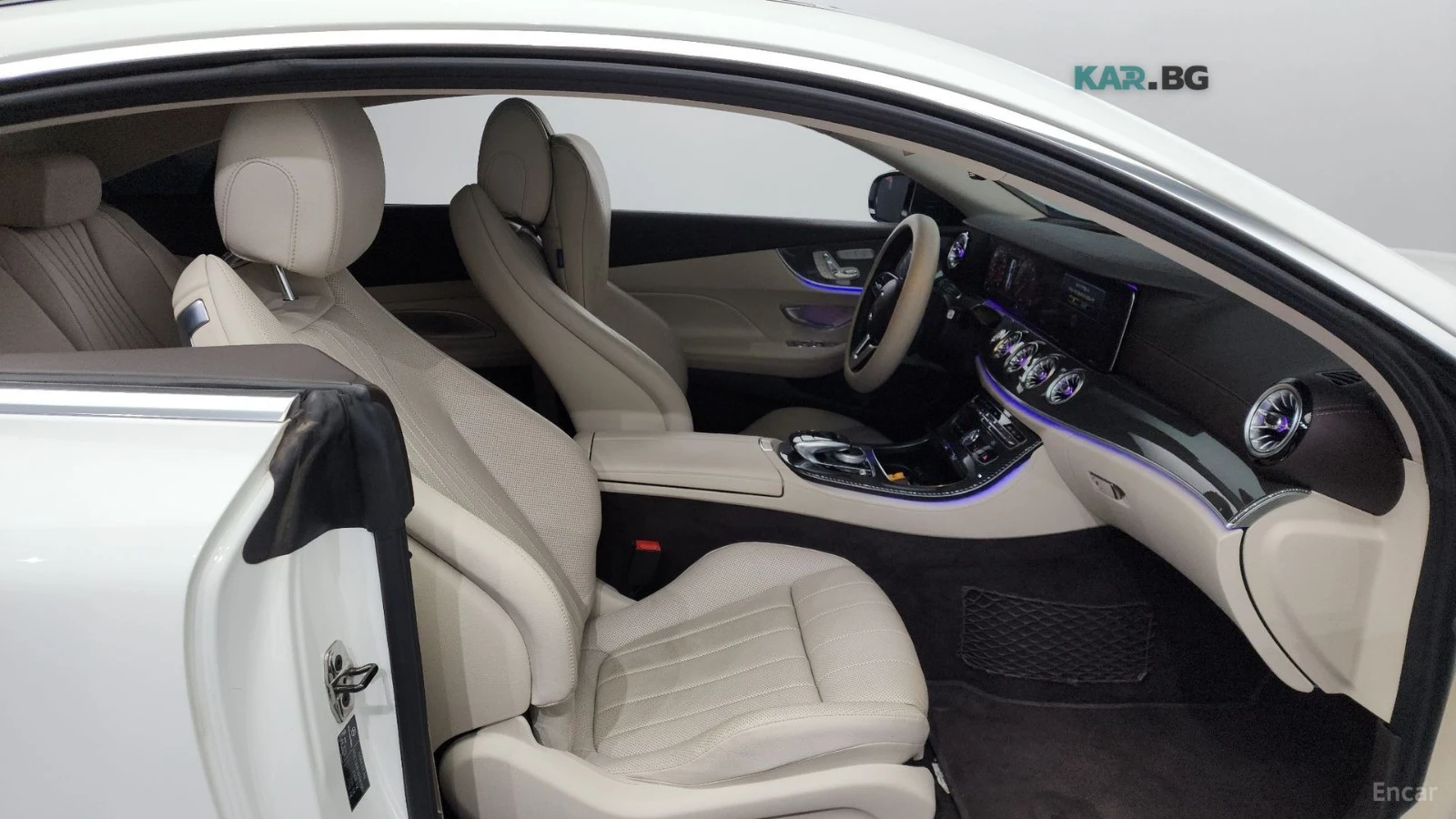 Mercedes-Benz E 450 4MATIC* COUPE* AMG-LINE* DISTRONIC* 360CAM* , снимка 13 - Автомобили и джипове - 54802704
