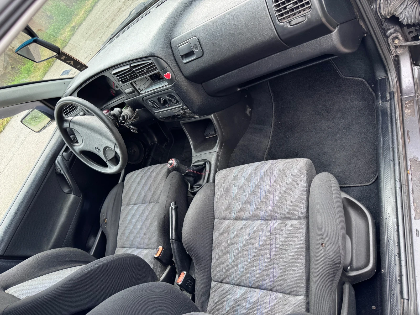 VW Golf VR6, снимка 10 - Автомобили и джипове - 54808257