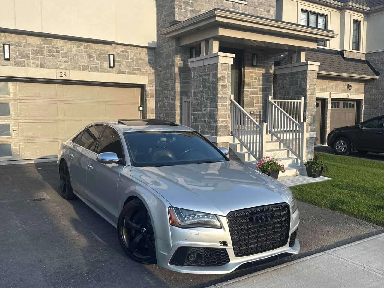 Audi S8 QUATTRO * ДИСТРОНИК* BOSE* ПОДГРЕВИ* КАМЕРА* 