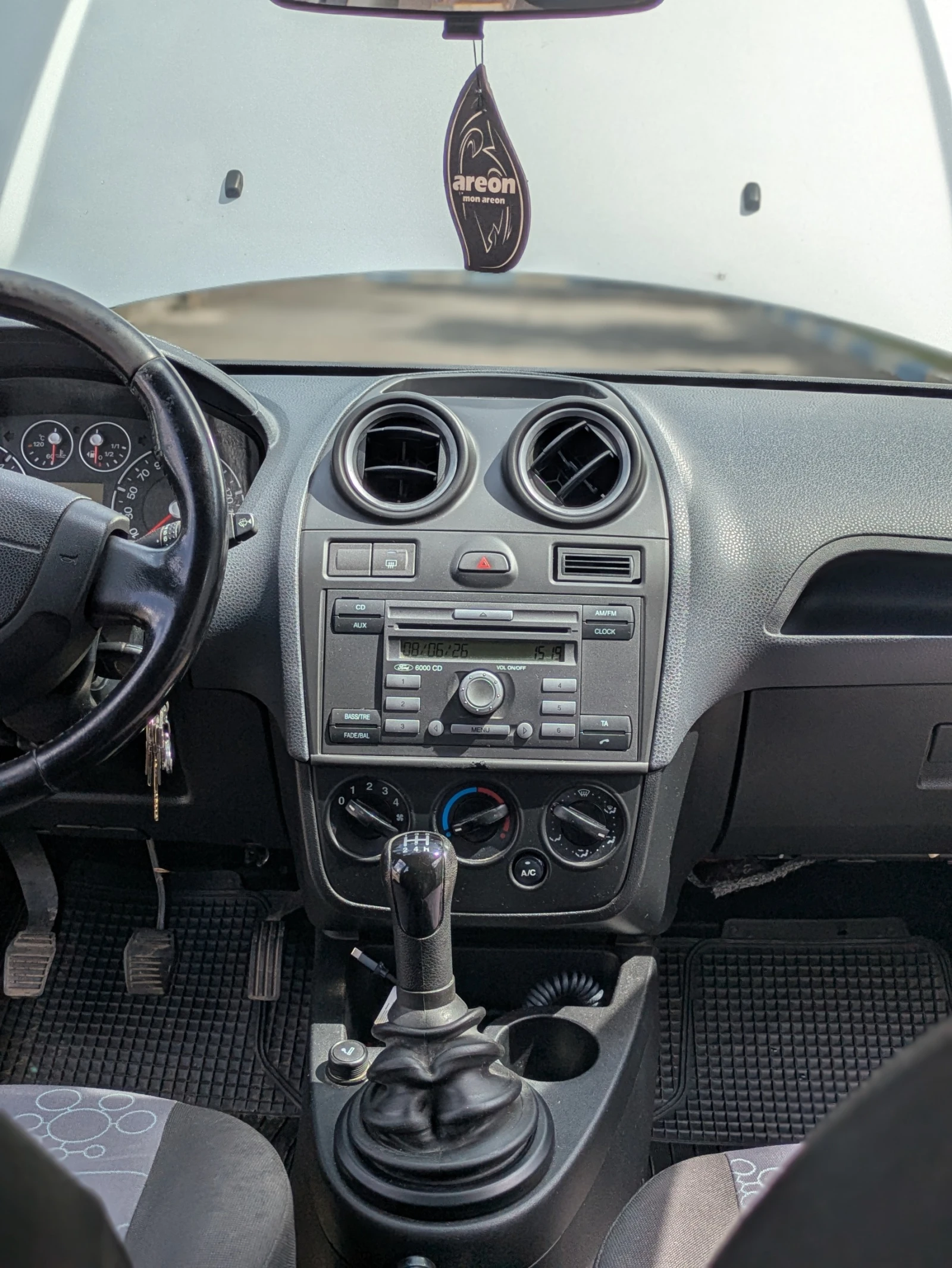 Ford Fiesta, снимка 6 - Автомобили и джипове - 54822368