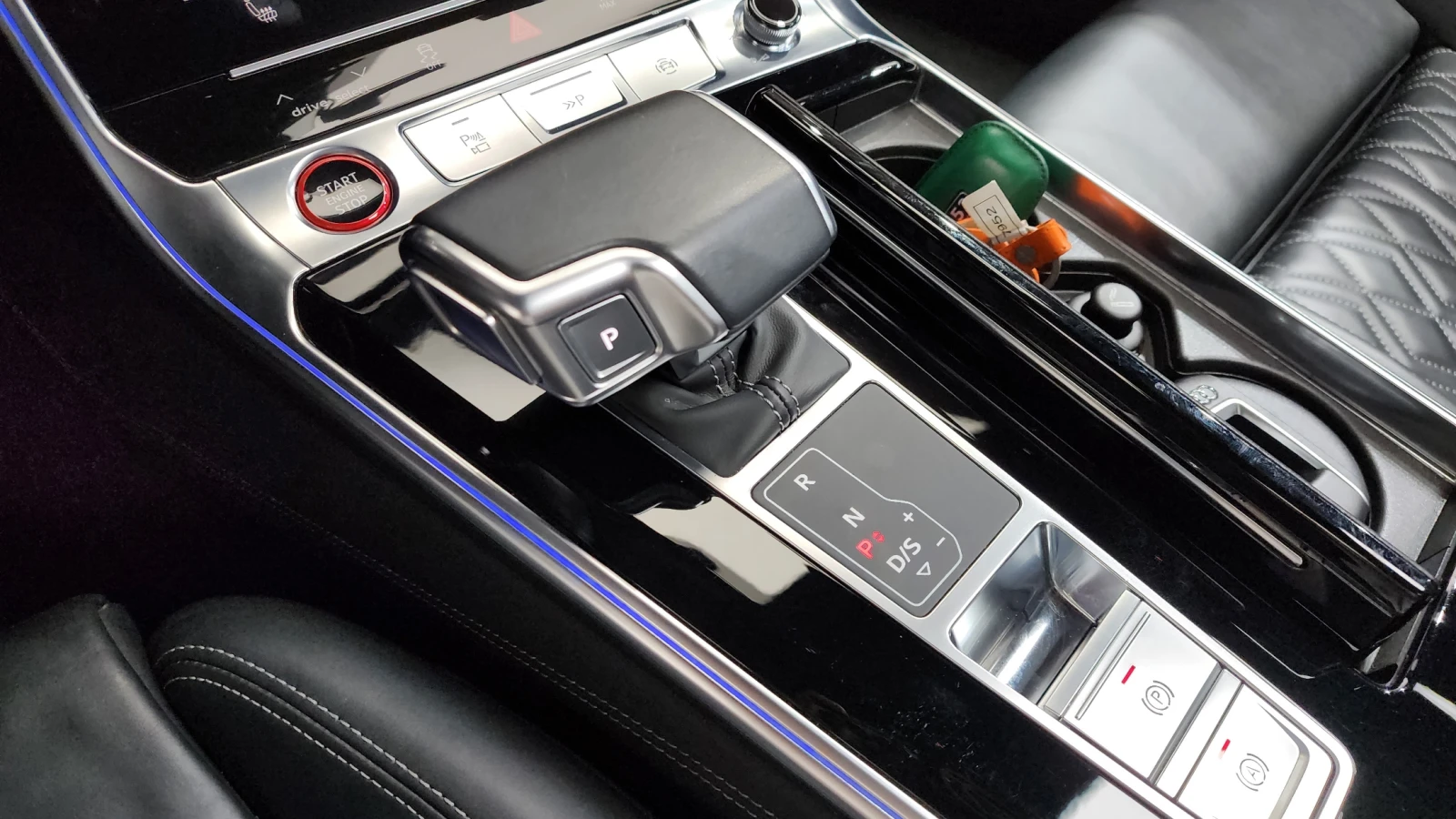 Audi S7 3.0 TDI* BLIND SPOT* HUD* 360* ЕЛ. БАГАЖНИК* КРАЙН, снимка 9 - Автомобили и джипове - 55367107