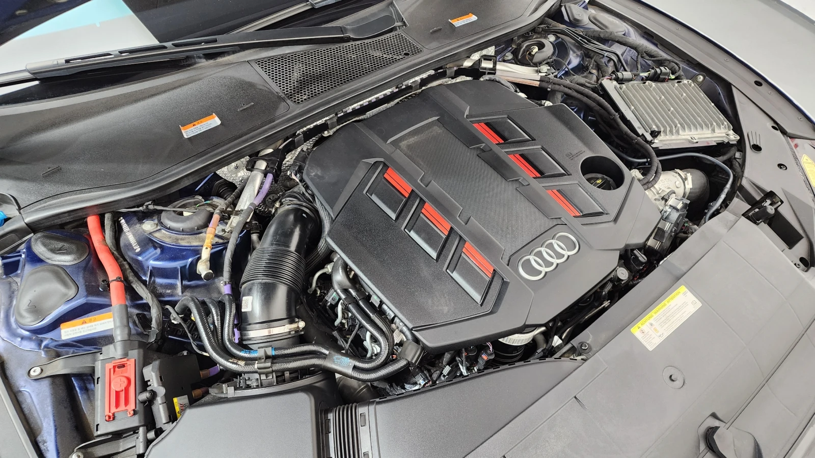 Audi S7 3.0 TDI* BLIND SPOT* HUD* 360* ЕЛ. БАГАЖНИК* КРАЙН, снимка 6 - Автомобили и джипове - 55367107