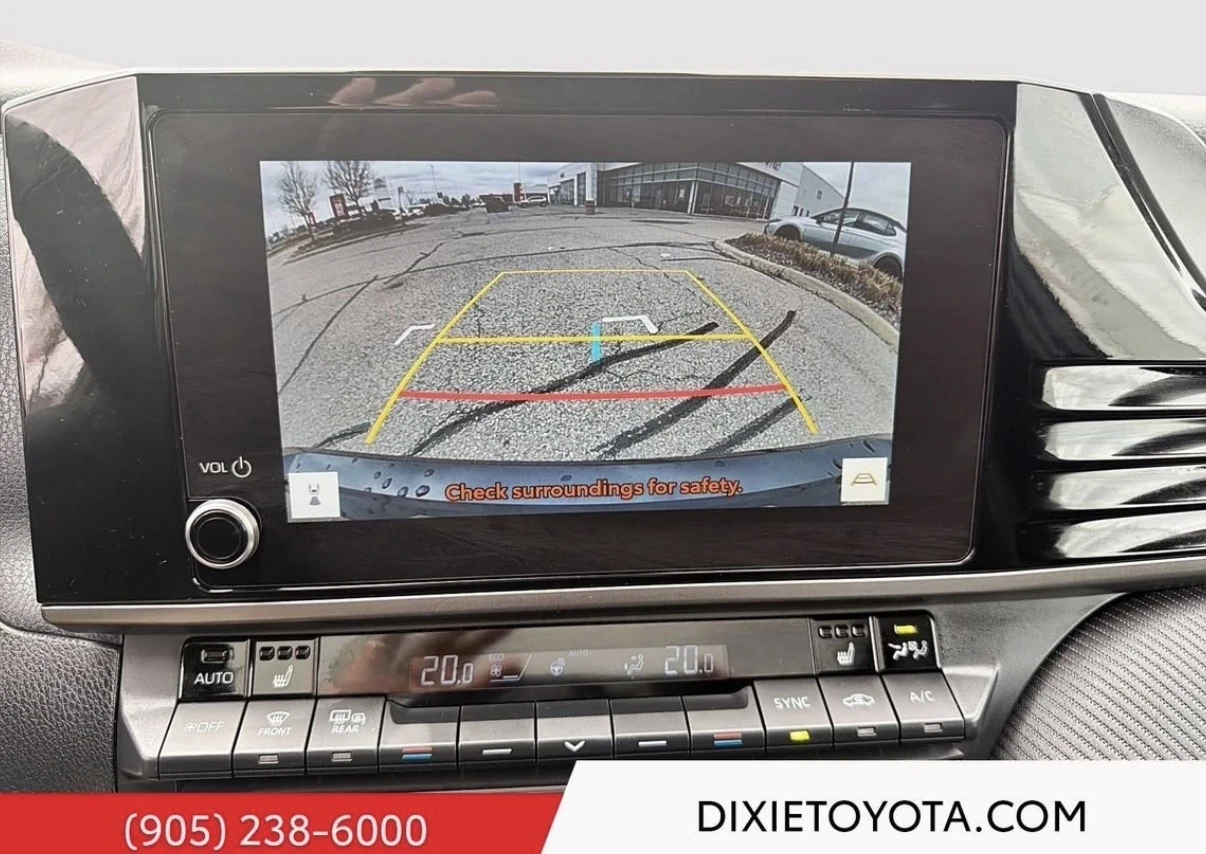 Toyota Camry SE * AWD * ЧЕРЕН САЛОН * НОВА ОТ TOYOTA * , снимка 12 - Автомобили и джипове - 55466565