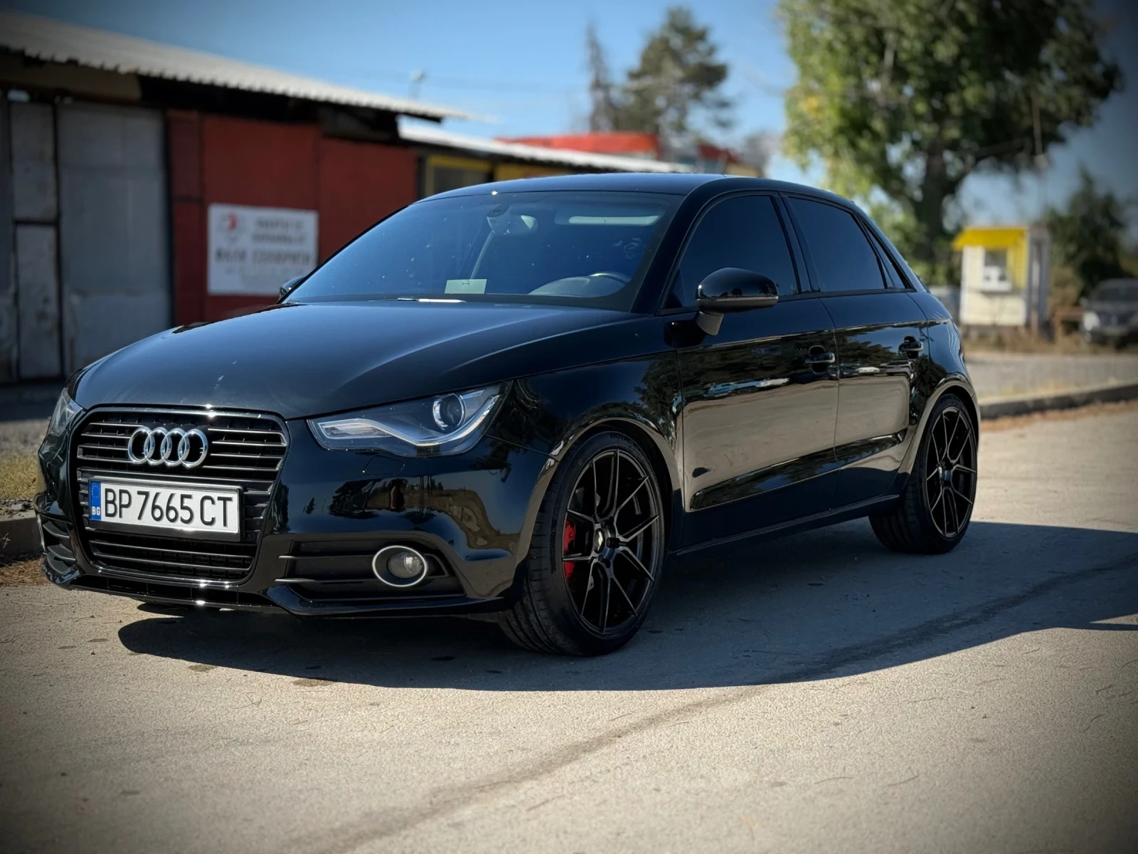 Audi A1, снимка 8 - Автомобили и джипове - 55975476