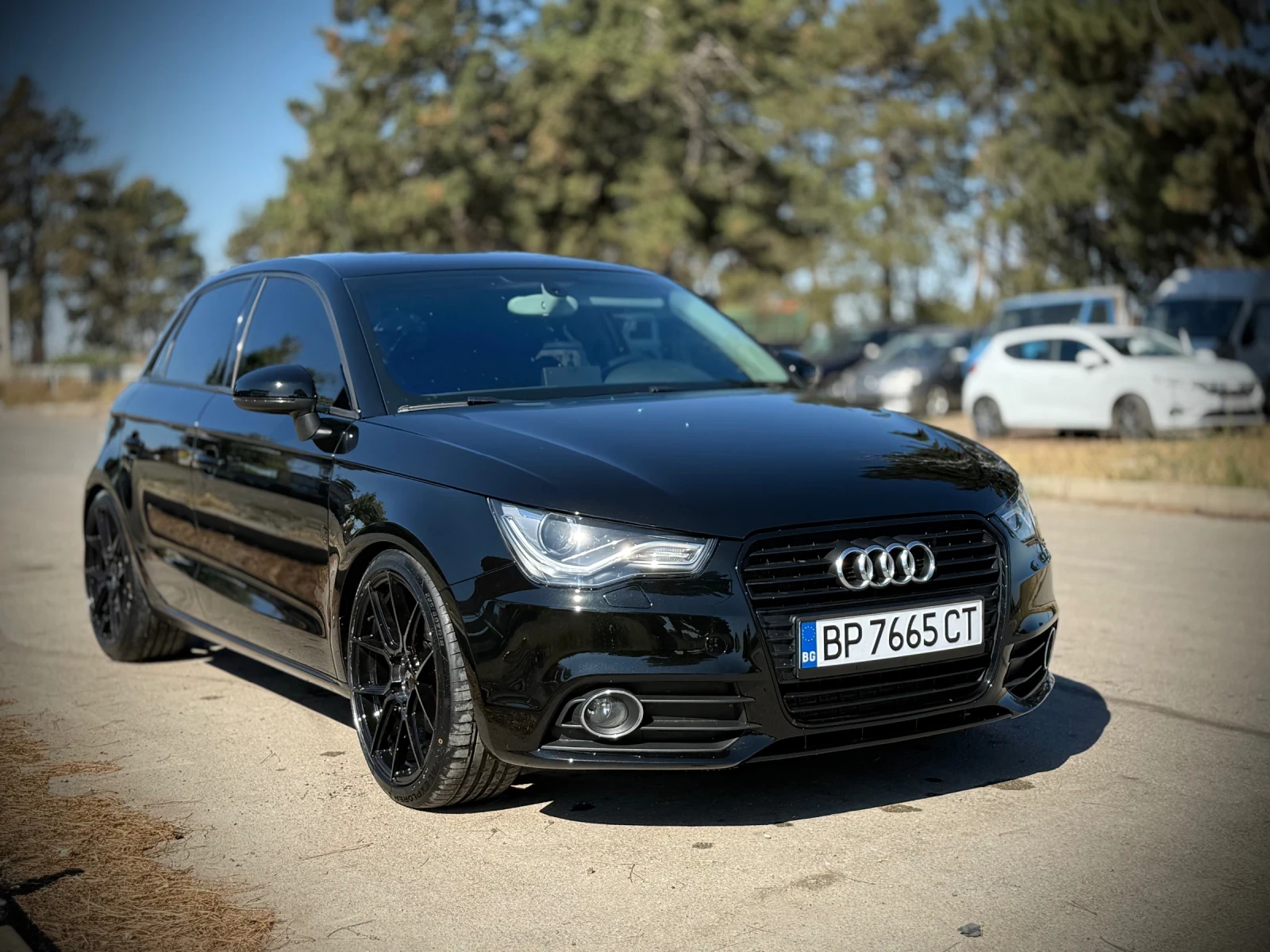 Audi A1, снимка 2 - Автомобили и джипове - 55975476