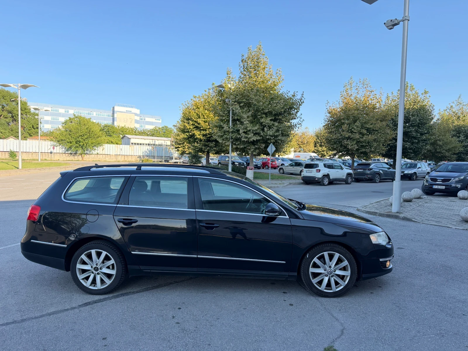 VW Passat 2.0 TDI, снимка 5 - Автомобили и джипове - 56022898