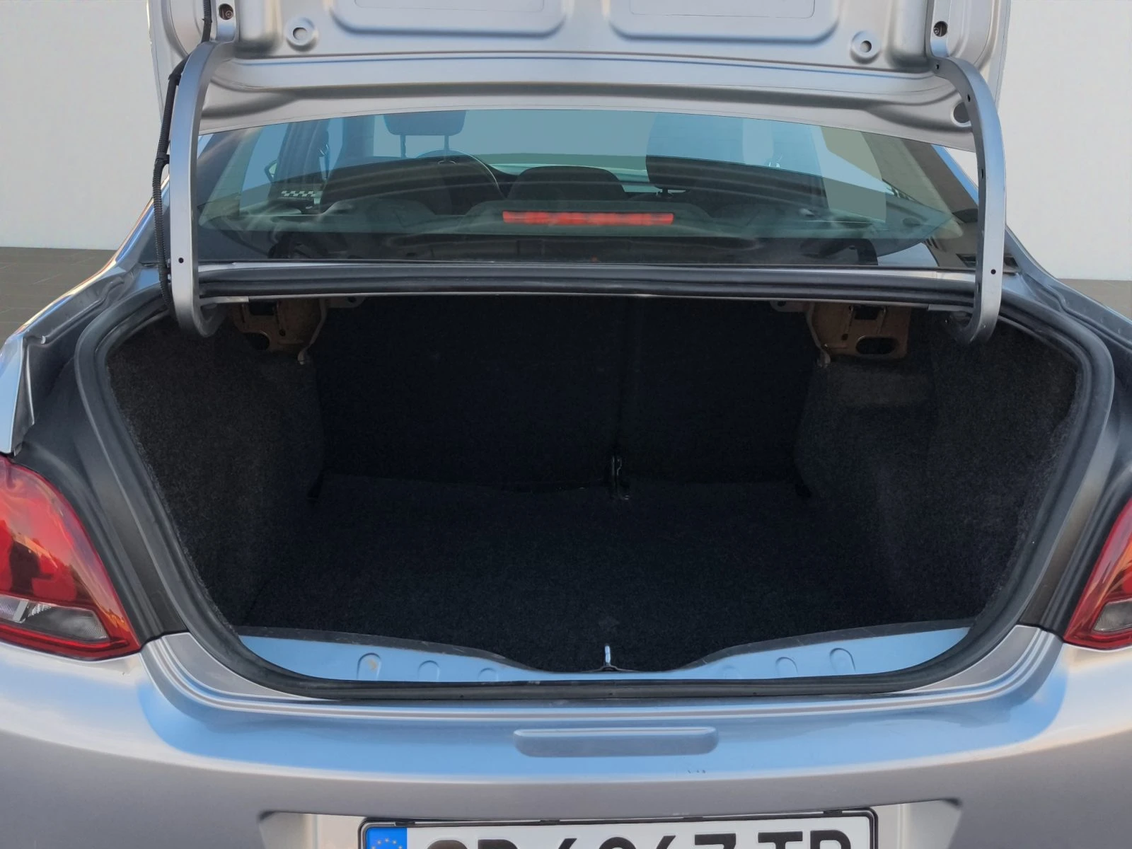 Peugeot 301 ALLURE 1, 5 BlueHDi 102 BVM6 EURO 6//2111191 | Mobile.bg � ����������� 13