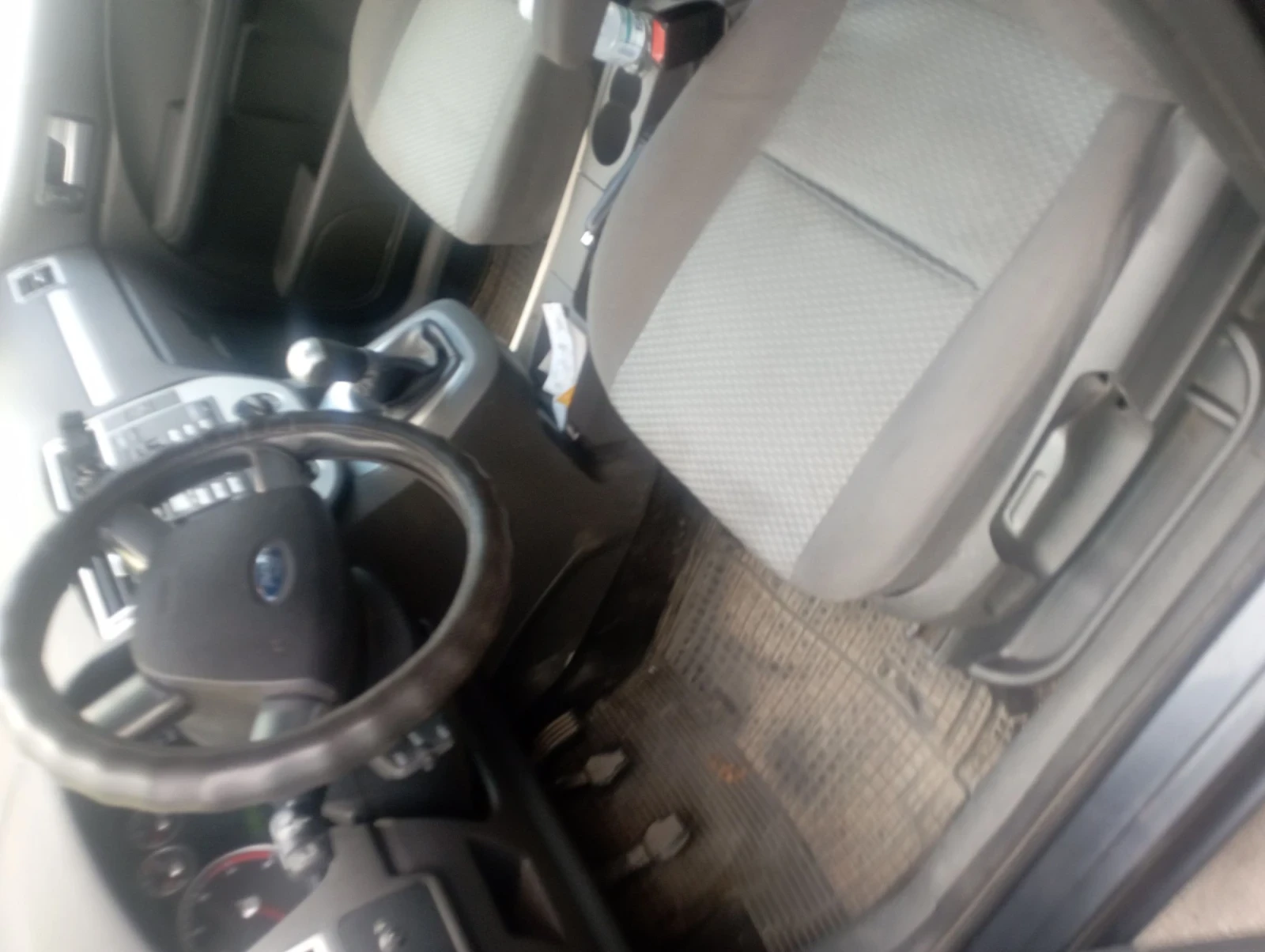 Ford C-max, снимка 7 - Автомобили и джипове - 56216146