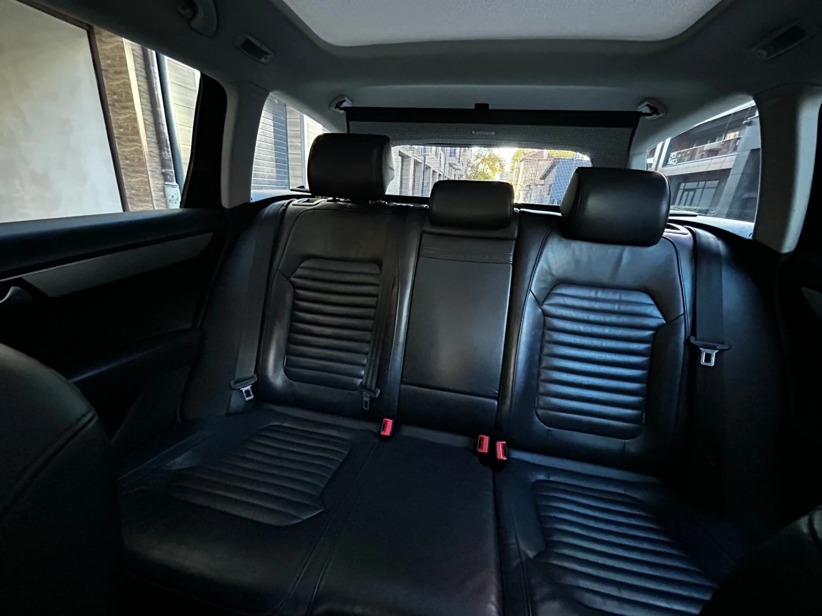 VW Passat, снимка 12 - Автомобили и джипове - 56549904