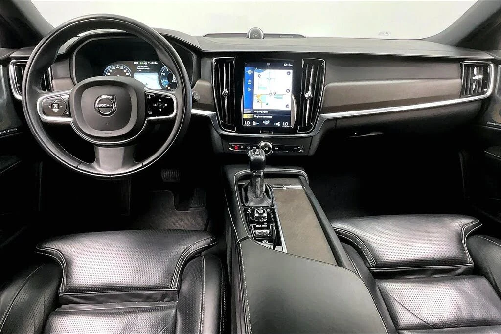 Volvo V90 Cross Country T6 AWD* 360 КАМЕРИ* ОБДУХ* КРАЙНА ЦЕНА* , снимка 9 - Автомобили и джипове - 56681479