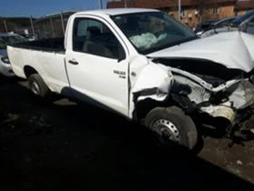 Toyota Hilux 2.5d., снимка 4