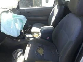 Toyota Hilux 2.5d., снимка 9