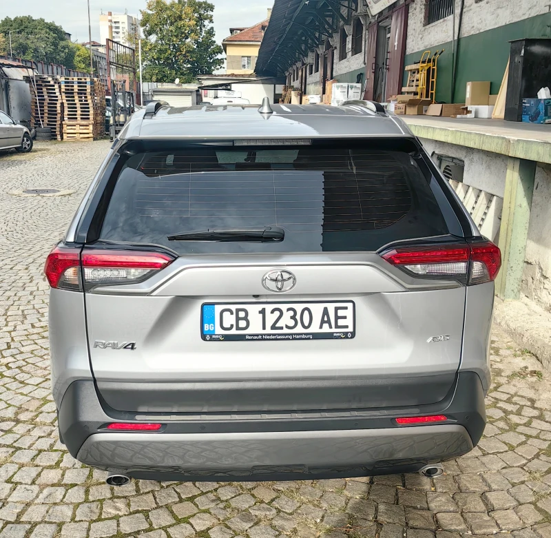 Toyota Rav4, снимка 2 - Автомобили и джипове - 47457815