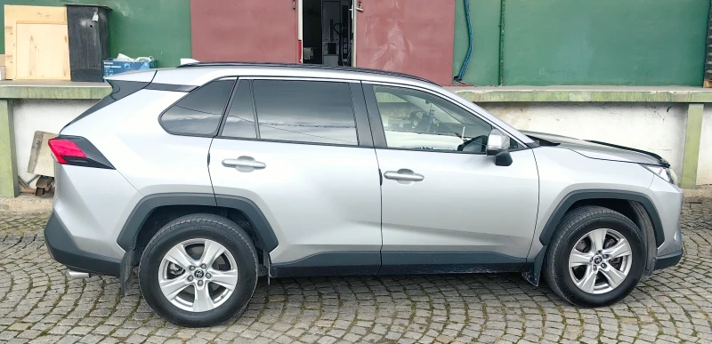 Toyota Rav4, снимка 5 - Автомобили и джипове - 47457815