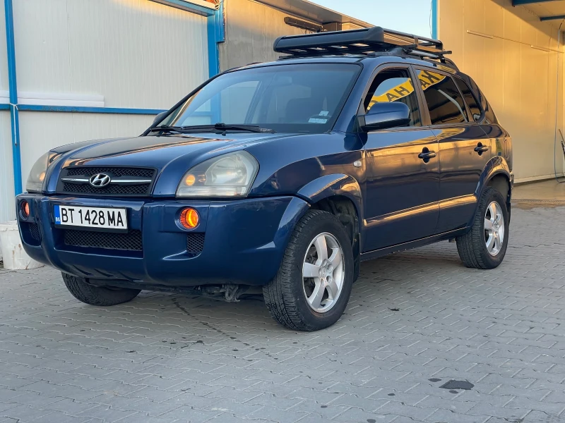 Hyundai Tucson 2.0 4x4 141 кс, снимка 3 - Автомобили и джипове - 49425917