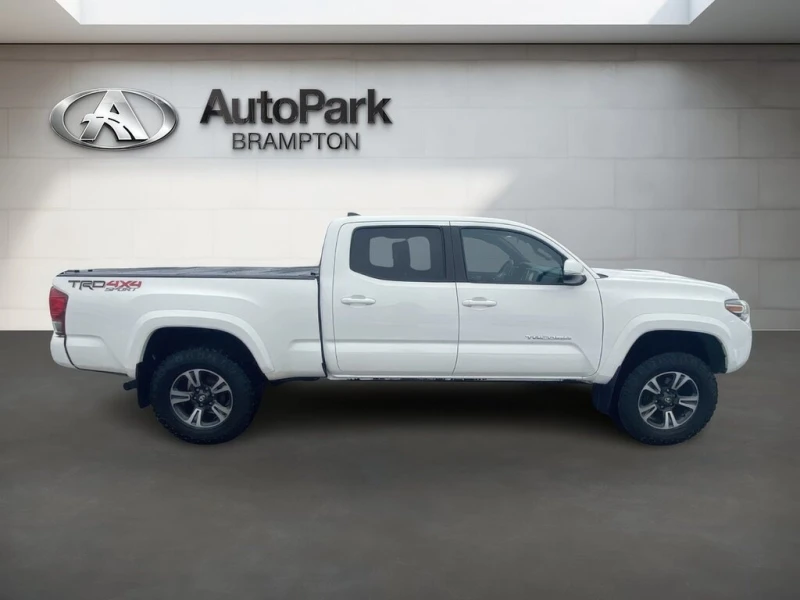 Toyota Tacoma * TRD Sport 4x4 * ЦЕНА ДО БЪЛГАРИЯ* , снимка 4 - Автомобили и джипове - 52828319