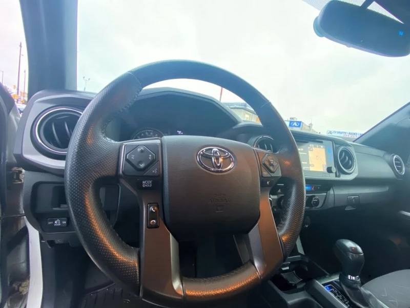 Toyota Tacoma * TRD Sport 4x4 * ЦЕНА ДО БЪЛГАРИЯ* , снимка 13 - Автомобили и джипове - 52828319