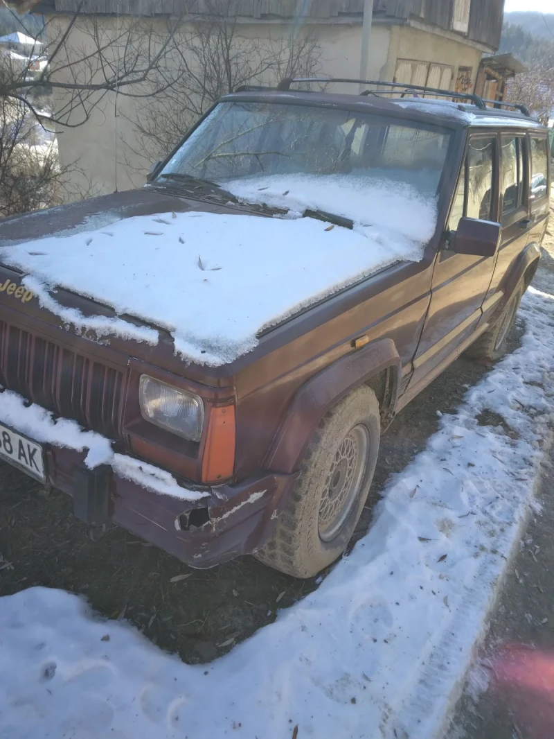 Jeep Cherokee, снимка 2 - Автомобили и джипове - 53143225