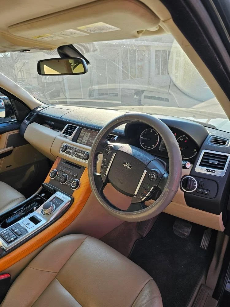 Land Rover Range Rover Sport, снимка 11 - Автомобили и джипове - 49057524