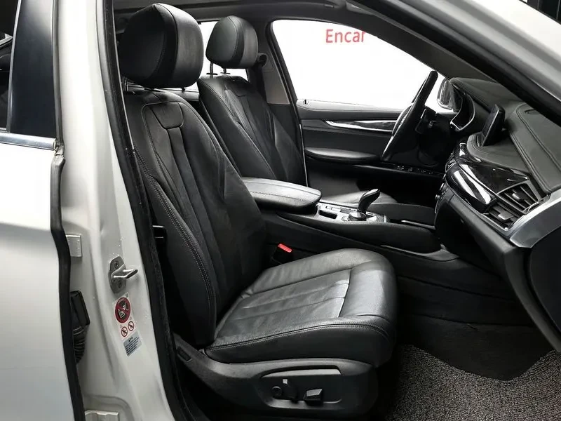 BMW X6 xDrive 30D, снимка 10 - Автомобили и джипове - 54750871