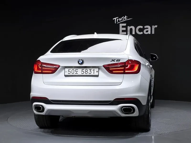 BMW X6 xDrive 30D, снимка 4 - Автомобили и джипове - 54750871