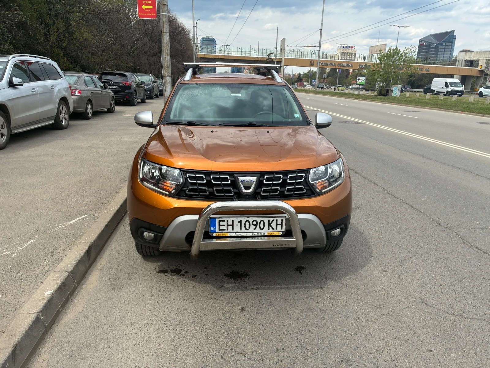 Dacia Duster, снимка 3 - Автомобили и джипове - 54255596