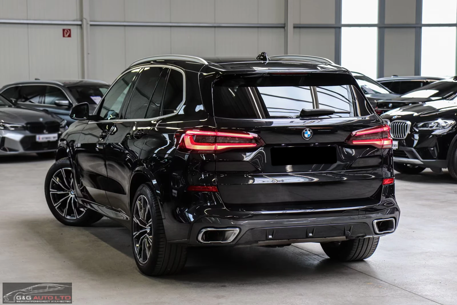BMW X5 40i/333HP/4x4/M-SPORT/360/MEMO/LED/NAVI/189q | Mobile.bg � ����������� 2