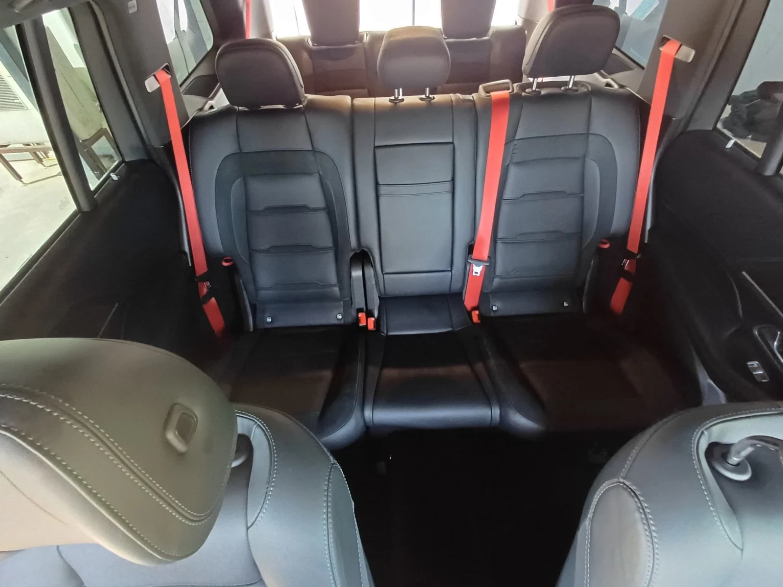 Mercedes-Benz GLS 63 AMG, снимка 16 - Автомобили и джипове - 56244020