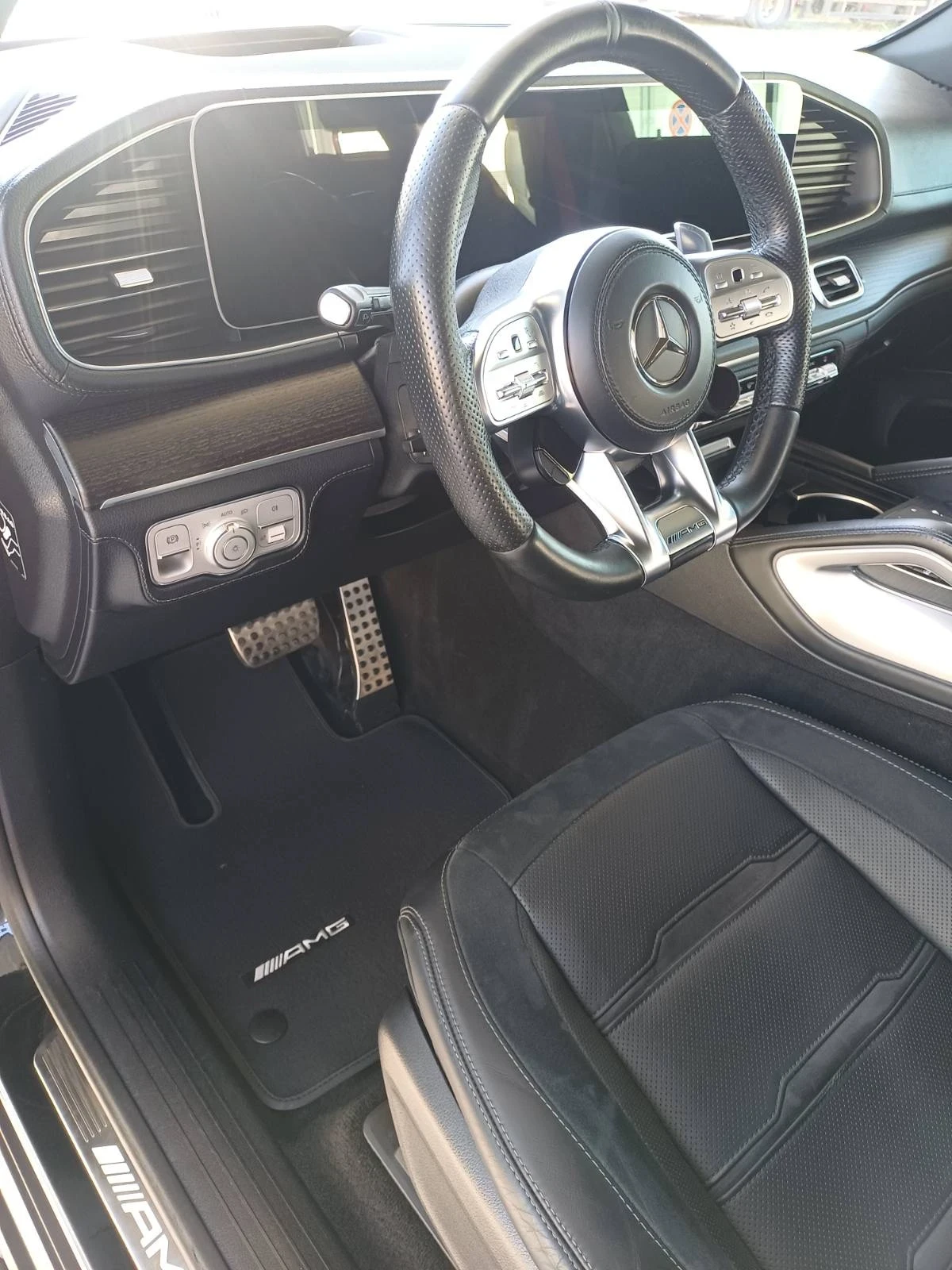 Mercedes-Benz GLS 63 AMG, снимка 8 - Автомобили и джипове - 56244020