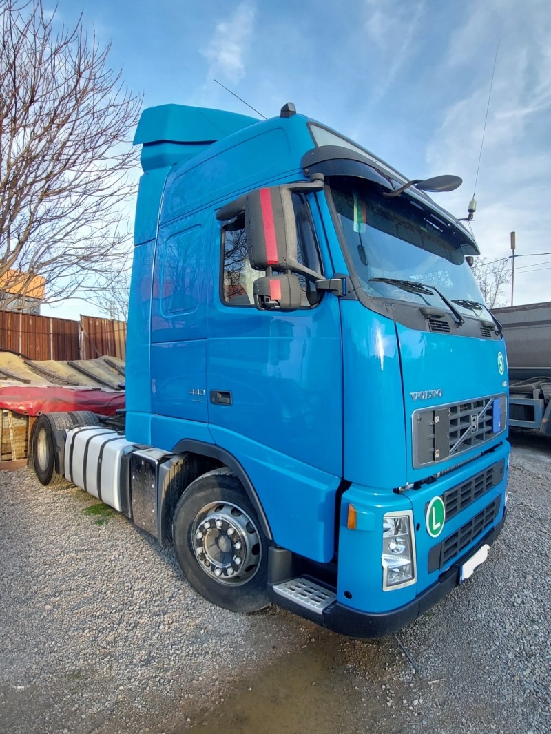 Volvo Fh, снимка 2 - Камиони - 46447135