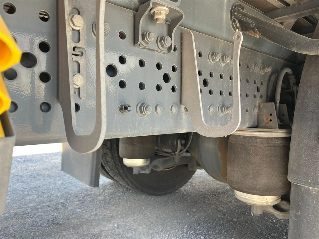 Mercedes-Benz Actros 1843  E6 Борд Алу Серв.Книжка Теглич, снимка 9 - Камиони - 54714093