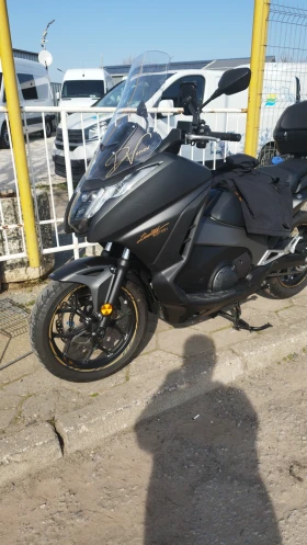 Honda Integra 750  - 9200 km., снимка 1