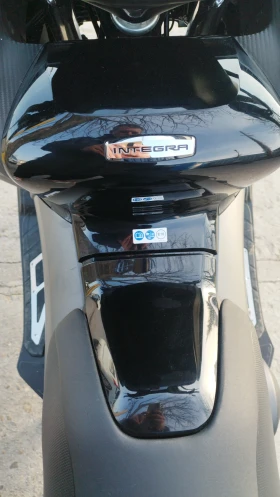 Honda Integra 750  - 9200 km. | Mobile.bg � ����� ������ 10